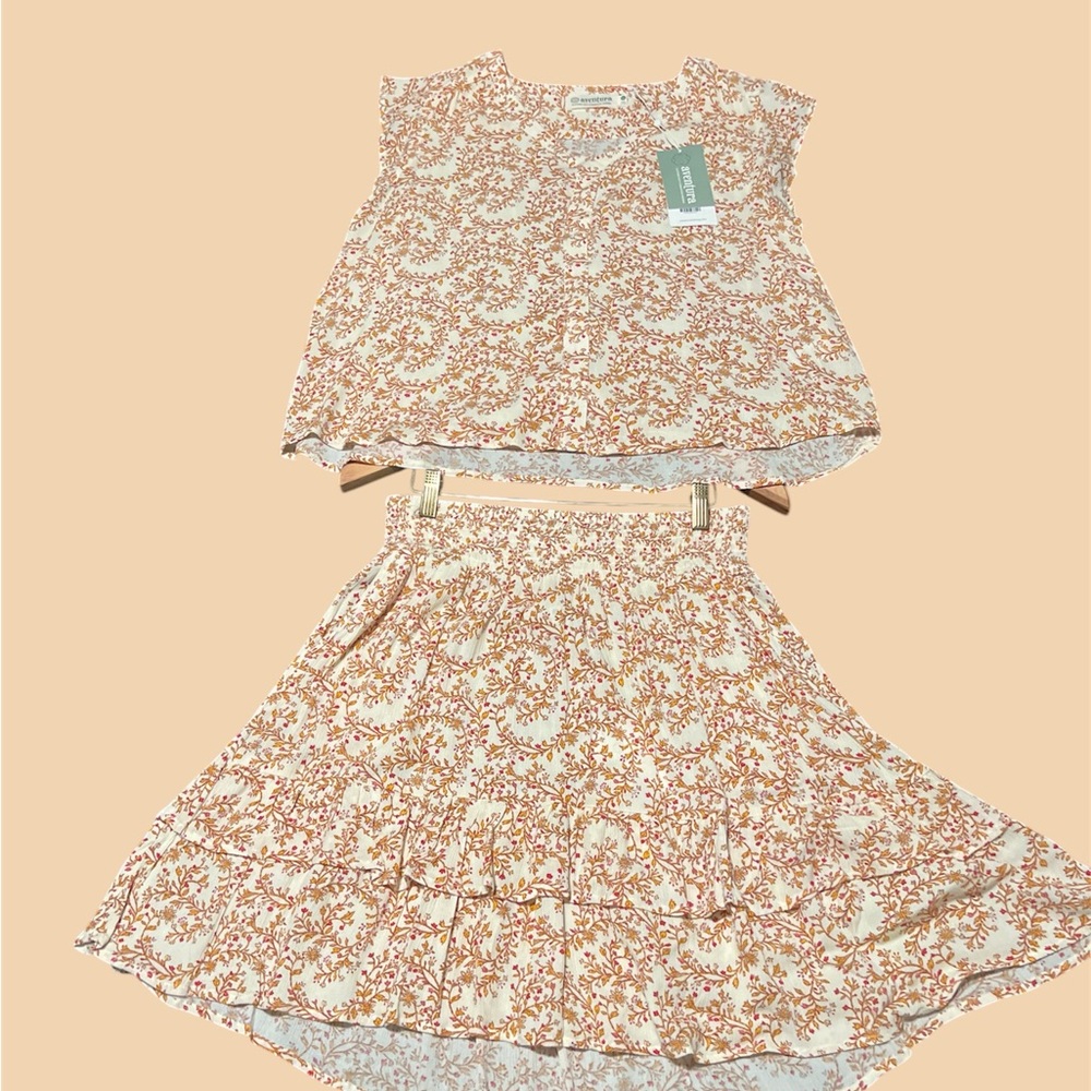 NEW Floral 2-Piece Top & Skirt Set in Cream & Apricot XL Top & L Skirt Made USA!